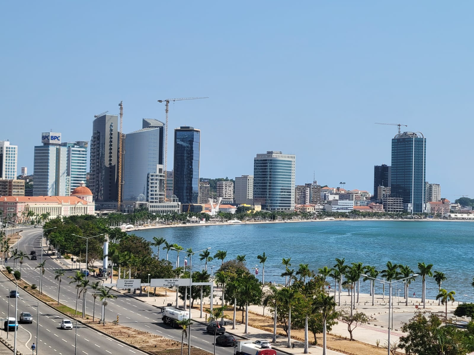 la belleza-di-Luanda-Angola